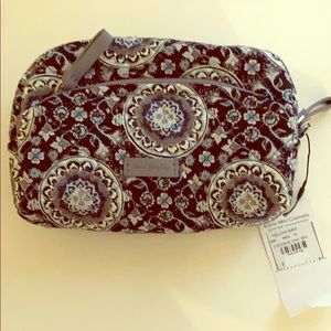 New with tags Vera Bradley cosmetic case